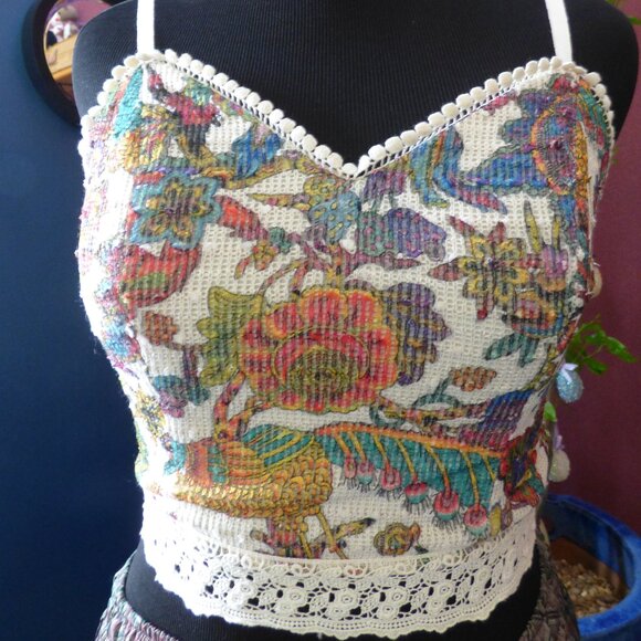 QUIRKY GOTH BOHO COWGIRL CROPPED CAMI MULTI PEACOCK SEQUINS LINED LACE ZIP M L - Picture 1 of 11